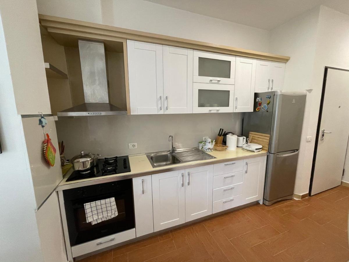 דורס Gjiri Lalzit Apartment מראה חיצוני תמונה